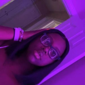 Meet your Posher, Ariana